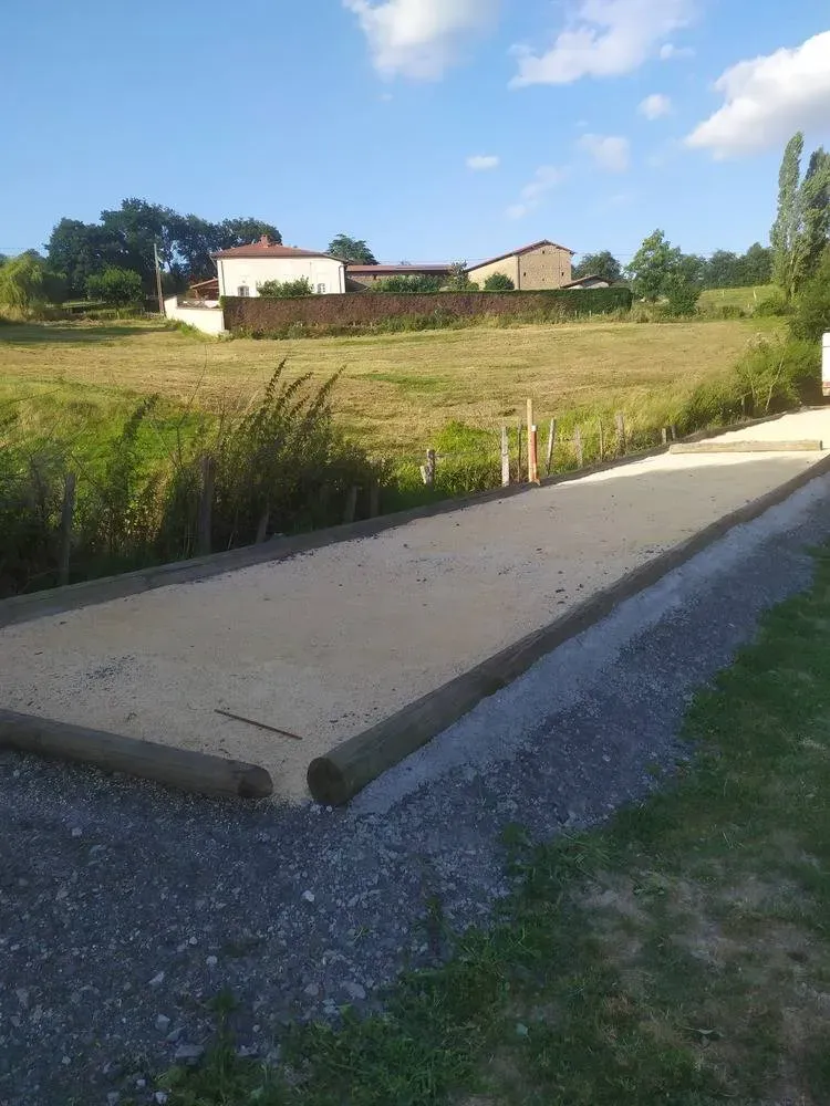 Camping car près de Roanne